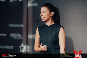 Clubul Learning Architect | Alexandra Coravu
